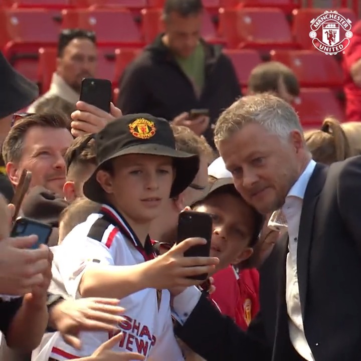 You're always welcome here, Ole ❤️✊ #MUFC || #MUNWOL