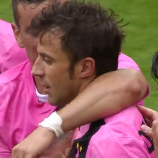 Semplicemente indimenticabile Alessandro Del Piero #GoalOfTheDay