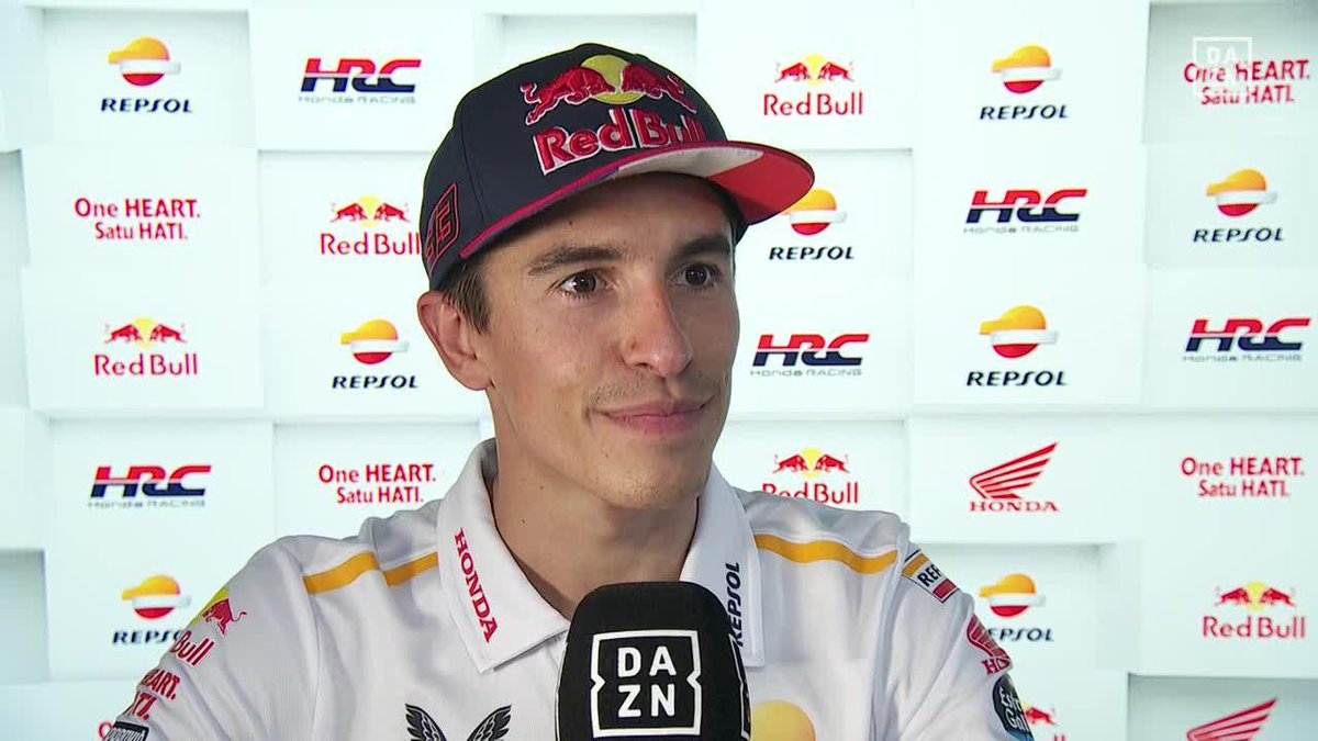 "Es el tema de moda y lo fácil es unirse al tema de moda. Esto son carreras" Marc Márquez, al micro de Izaskun Ruiz sobre el reproche de Pecco Bagnaia 🗣️ #FrenchGP 🇫🇷 #MotoGP 🏁
