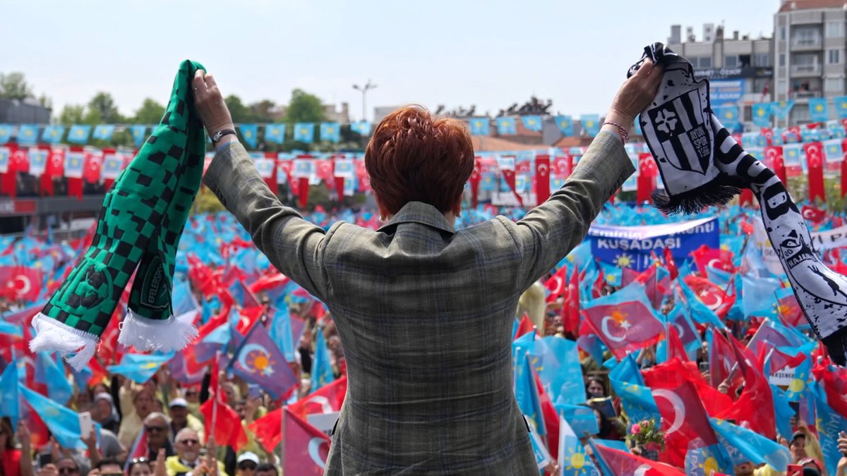 Sandık geliyor artık, şafak vakti çok yakın! 20 yıllık haksızlık, bakın bitiyor yarın! Ya millet iradesi ya sarayın gölgesi Milletin özgür sesi, güldürecek herkesi! ☀️🫶🏻
