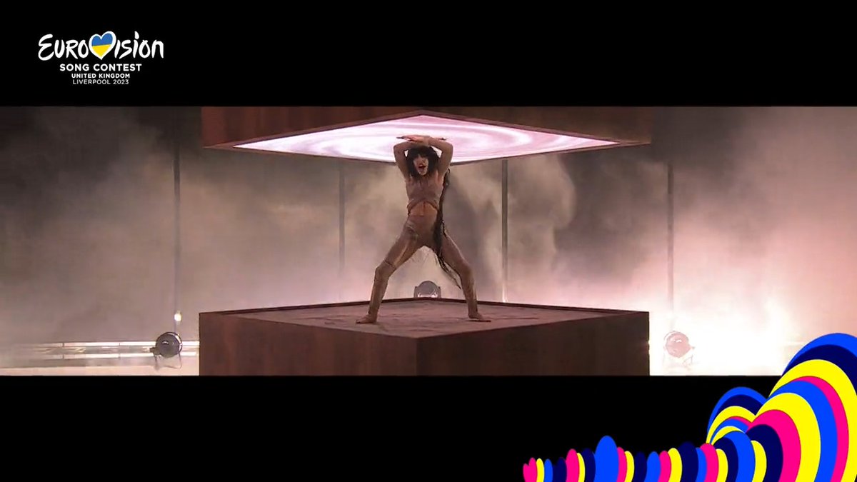 You're stuck on me like a tattoo-hoo-hooooo! 🇸🇪 #Eurovision
