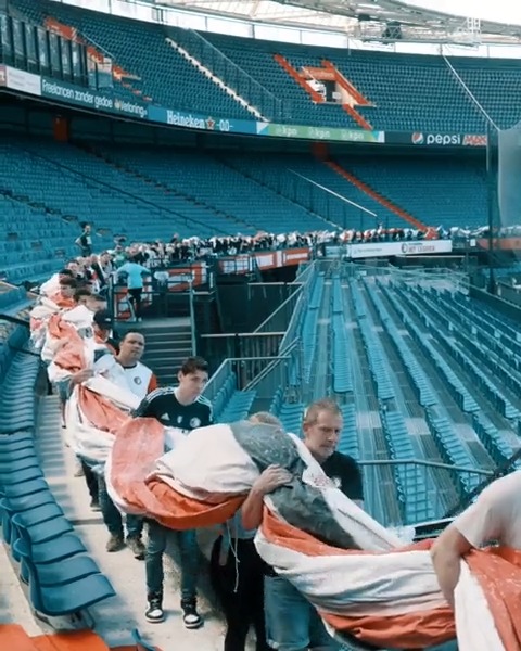 De grootste actie ooit... 🔜 🤝 De Feijenoorder 🤝 FRFC1908 🤝 De Noordzijde