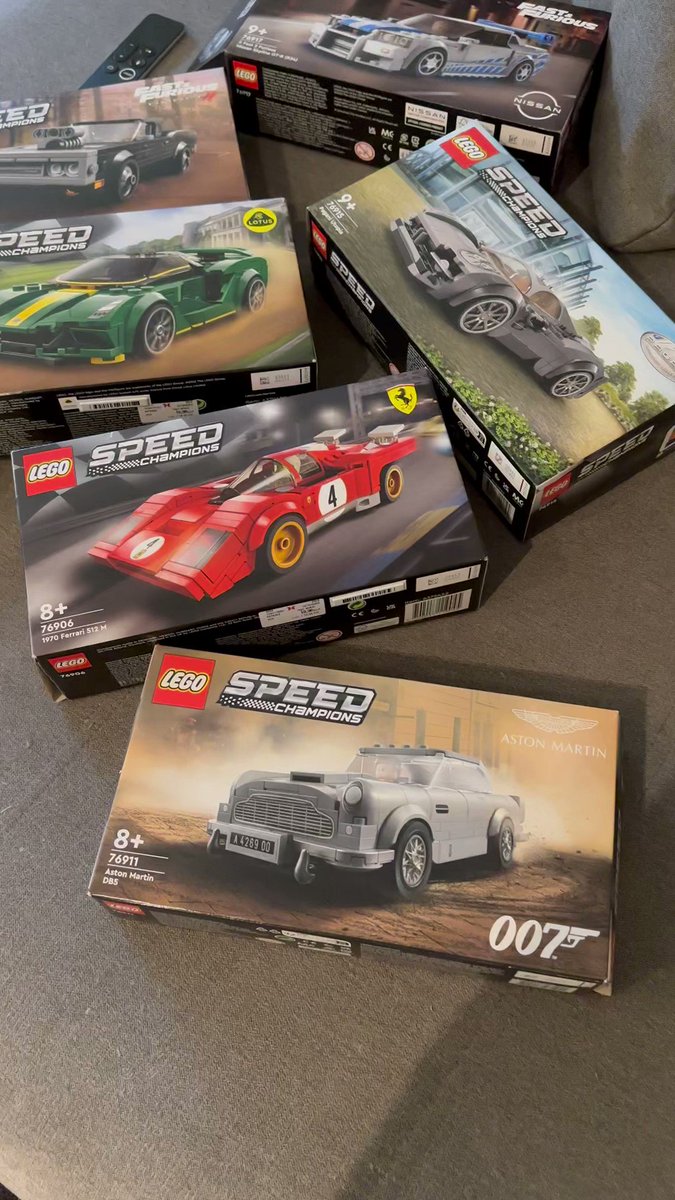 Mis LEGO Speed (luego tengo las casas que os comenté por montar y alguno de Star Wars 🤗)
