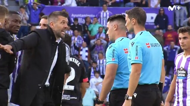 'Y entonces... Ortiz Arias hace sonar su silbato'. #ElDíaDespués