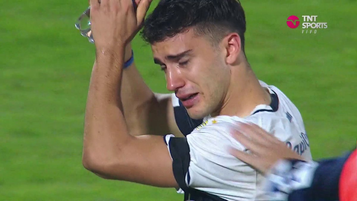 Matías Melluso perdió a su mamá hace unos días, hoy eligió jugar y dijo estas hermosas palabras post partido. “Gimnasia es todo, y el fútbol salva”. ❤️⚽️