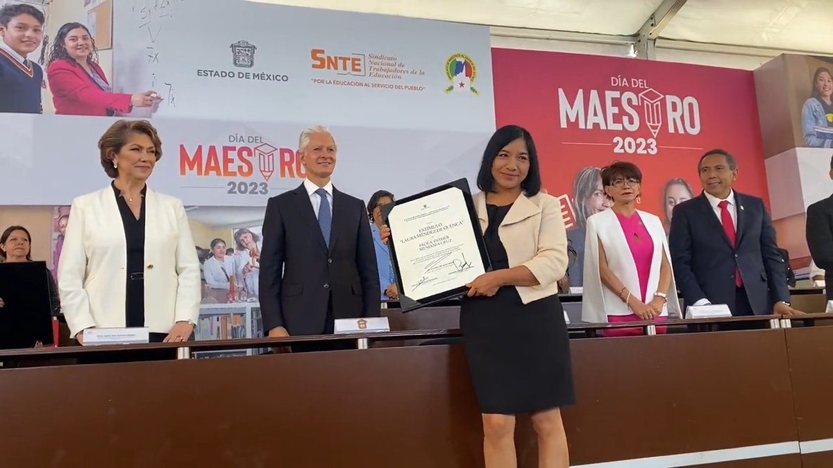 ¡Feliz #DíaDelMaestro a todas y todos los maestros del Edoméx!
