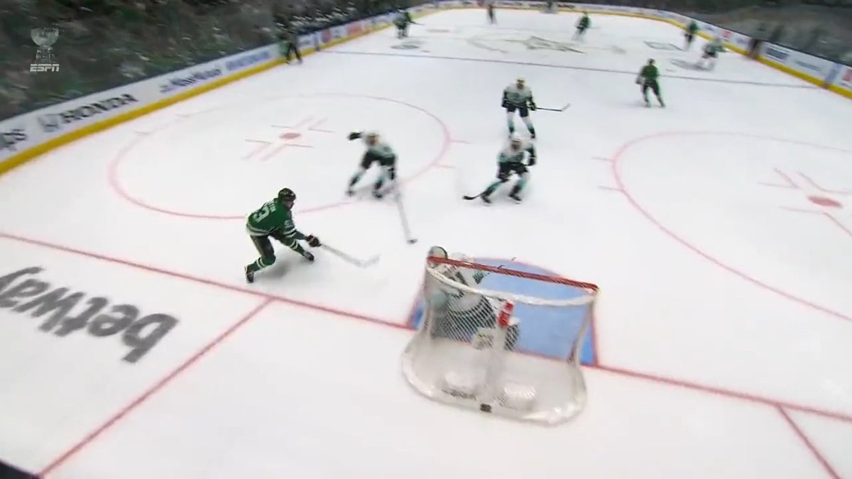 #GAME7 FILTH FROM WYATT JOHNSTON! 🫢 No use describing this one... just take a look. ⬇️ #StanleyCup 🇺🇸: ESPN ➡️ 🇨🇦: Sportsnet ➡️