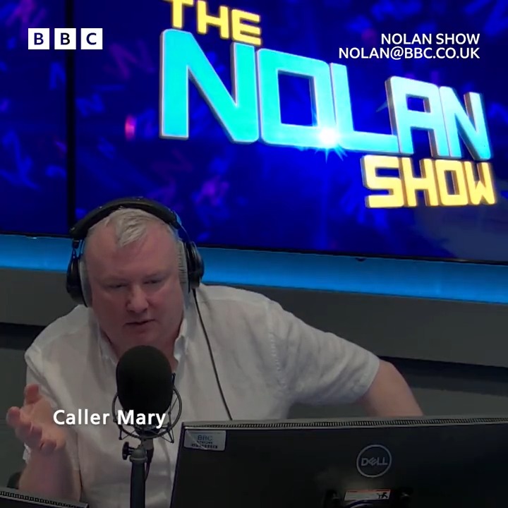 "Many of us over here are sick of you" - caller Mary in Nottingham says “we should get rid of you” and wants Great Britain to have a referendum on NI remaining part of the UK Podcast 📲 BBC Sounds