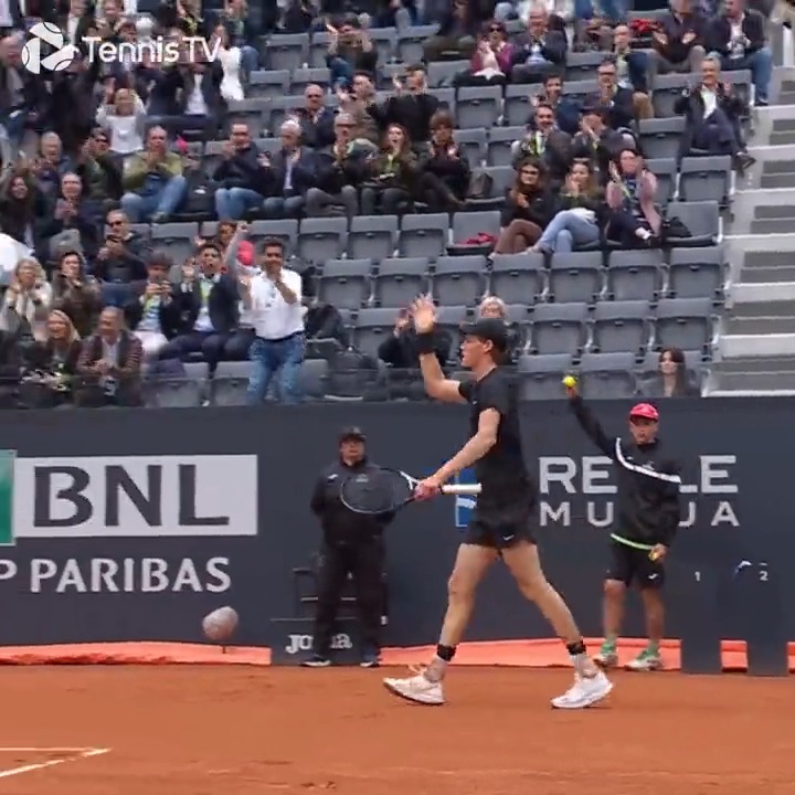 S 🔥 I 🔥 N 🔥 N 🔥 E 🔥 R An absolutely *scandalous* winner from Jannik Sinner at #IBI23!
