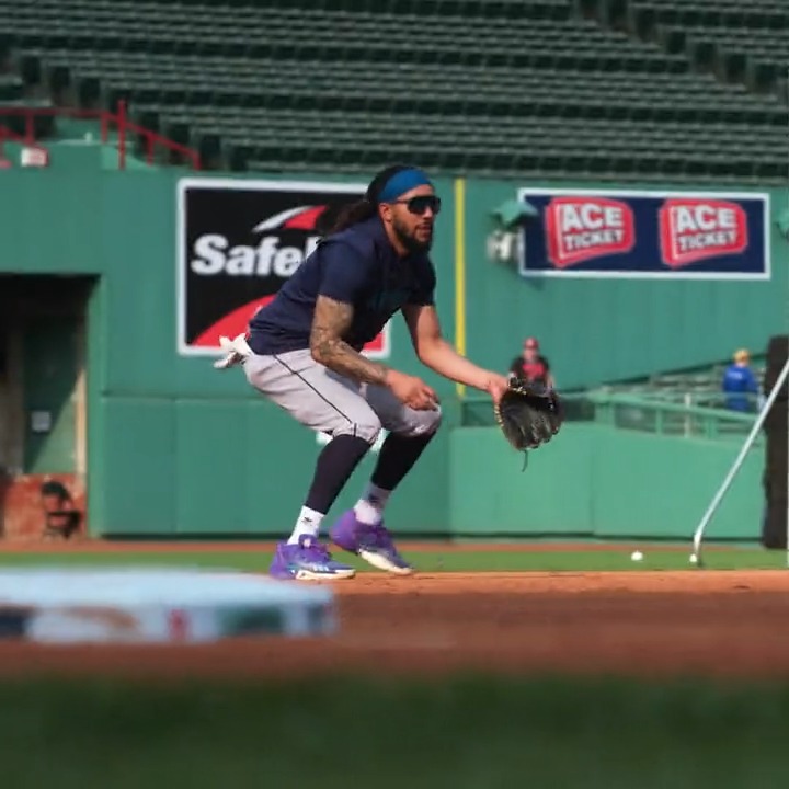 More baseball in Boston. Let's play ball! #SeaUsRise