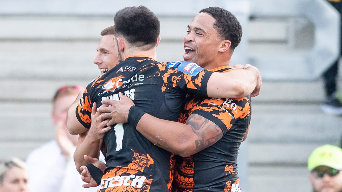 👌 Some 𝘀𝘂𝗽𝗲𝗿𝗯 Tigers tries in the #ChallengeCup Sixth Round last year 👊 Be there at The Jungle this time around on Sunday ⤵️ #COYF