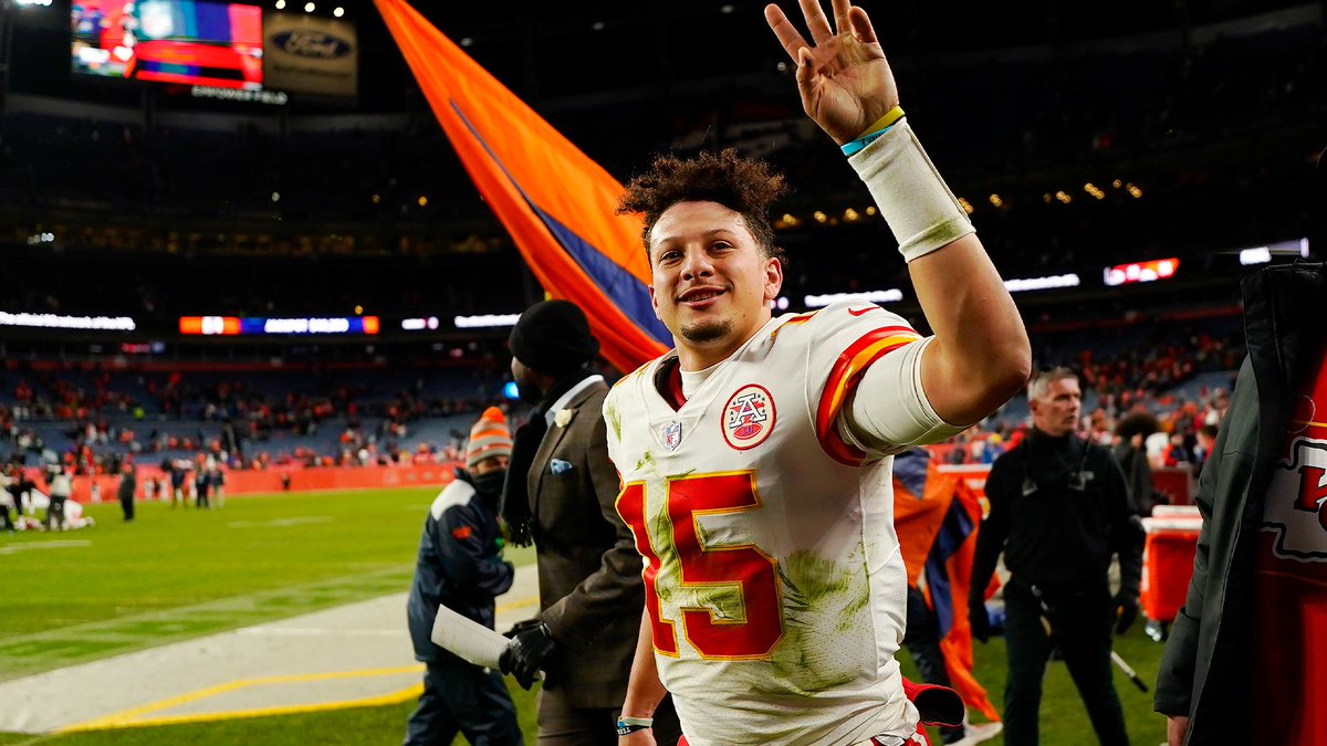 The best play from all 20 games of Patrick Mahomes II' MVP season 🏆