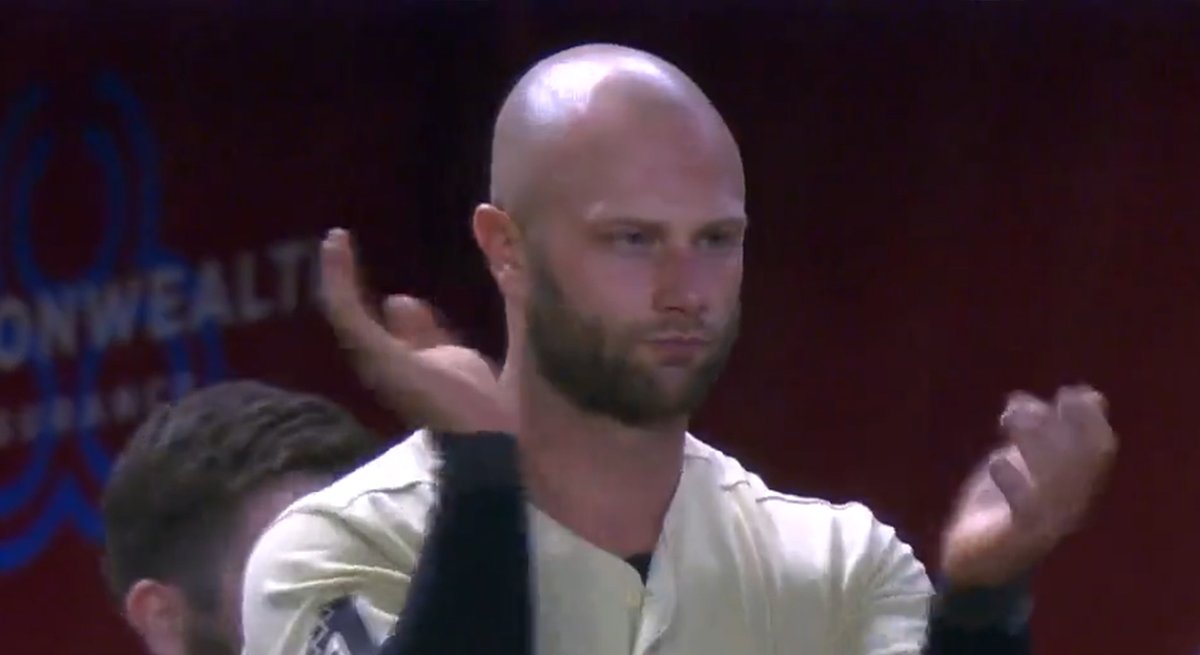 Christian Walker gets ejected for clapping, a breakdown