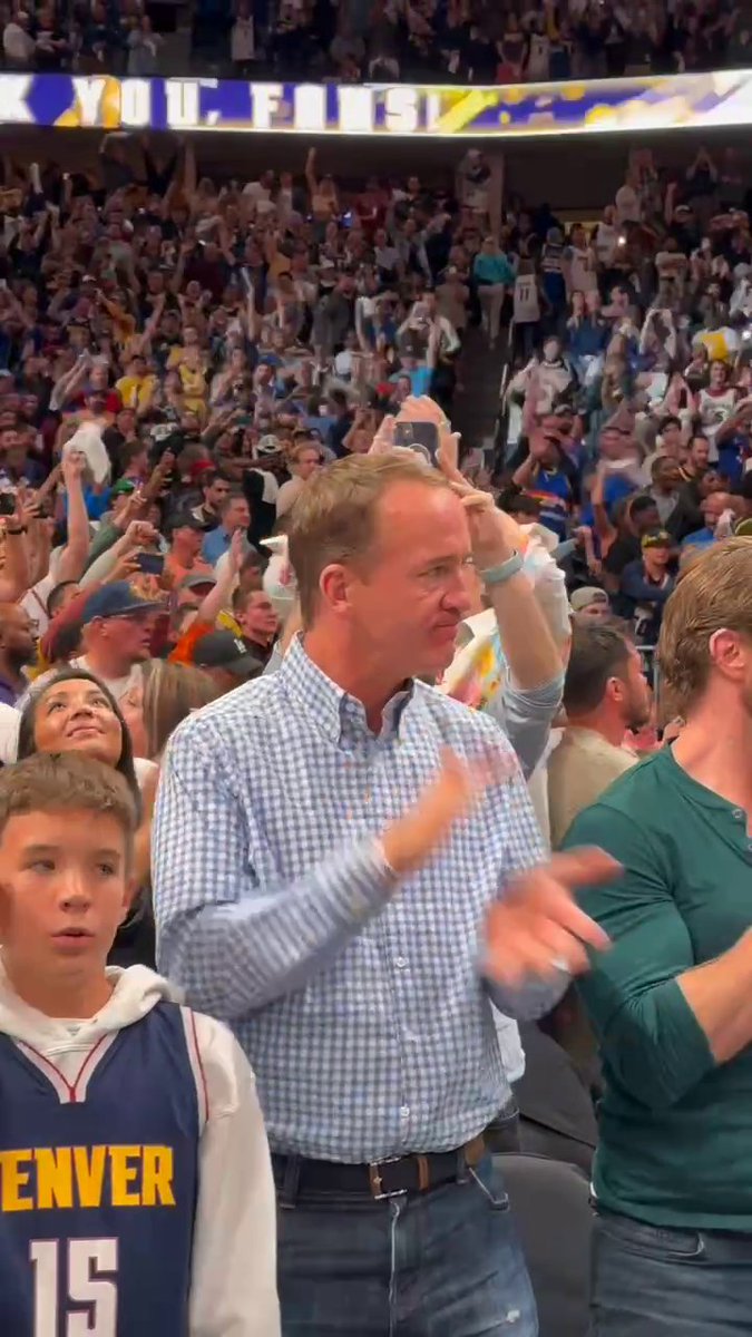 Peyton Manning after Lakers-Nuggets Game 2 👏