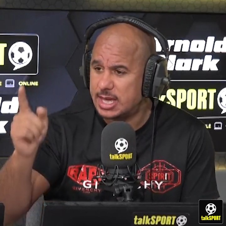 😡 “How can the AZ Alkmaar hooligans get to the #WHUFC fans without any police?!” 👏 “Fair play to players flying in to protect family. If it was me, I’m doing the same!” Gabby Agbonlahor demands AZ Alkmaar are punished for failing to control their fans. ⚒️