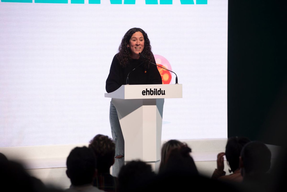 ✊🏽 70 herritan aurkeztu gara, Nafarroan hautagaitza gehien aurkeztu dituen indarra bilakatuz. Edurne Leon Sanchez: «Es un honor formar parte de un movimiento que no para de crecer y que avanza firme hacia un futuro mejor». ❤️‍🔥🚀 Elkarrekin #EgingoDugu! GORA TUTERA ETA GORA NAFARROA!