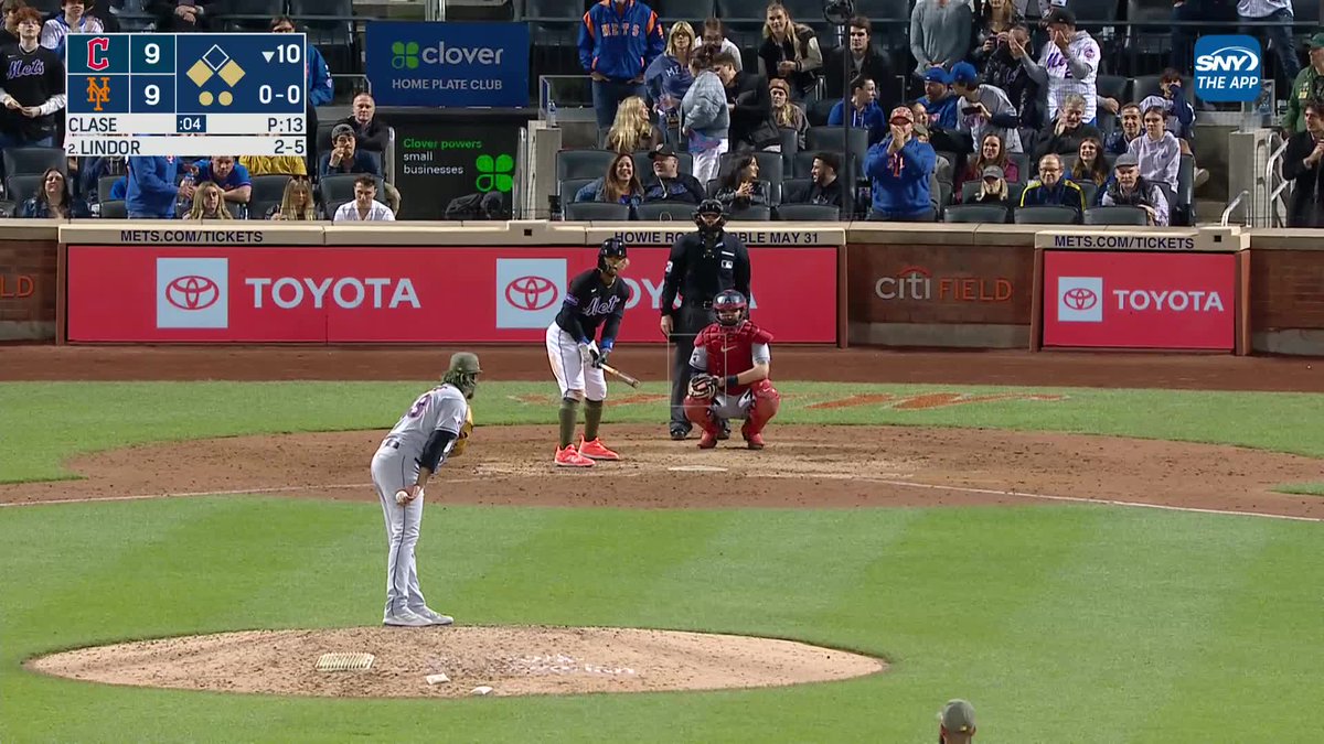 FRANCISCO LINDOR!!!! THE METS WIN THE GAME!!!!
