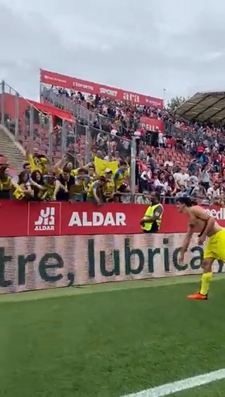 Va per vosaltres, groguets 💛! Ah, i que VISCA SANT PASQUAL 👼! #GironaVillarreal
