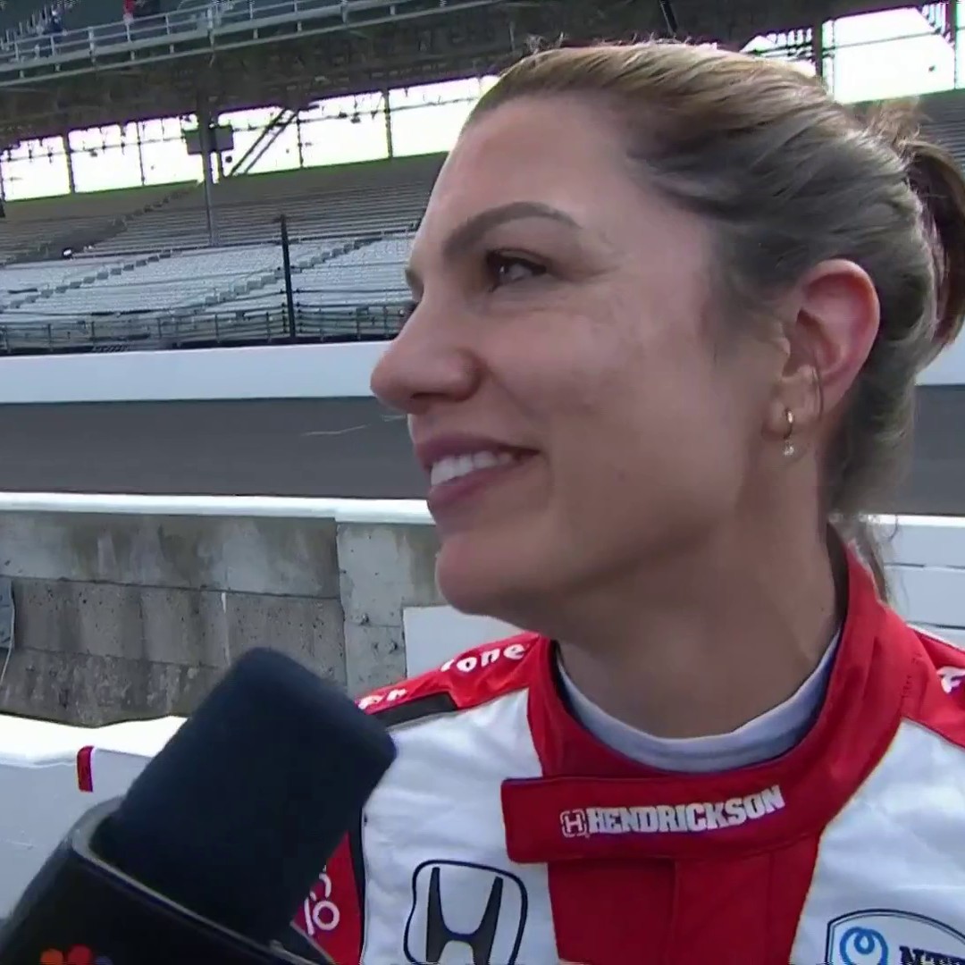 RETWEET to congratulate Katherine Legge! She qualifies for the #Indy500! On Her Turf