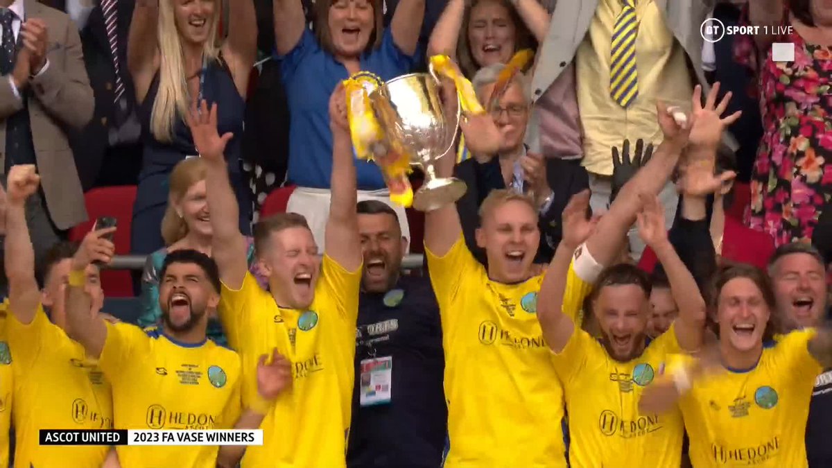 The 2023 FA Vase belongs to Ascot United FC! โจ #NonLeagueFinalsDay