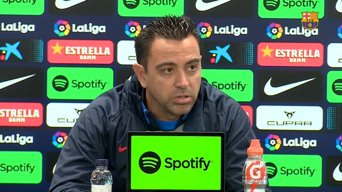 🔊 Xavi : "Le football est le seul sport où l'insulte est acceptée. Je ne vois pas un boulanger, un journaliste, un ouvrier ou un professeur... se faire insulter alors qu'il travaille. S'il y a une insulte, on arrête le match. Il est venu l'heure de dire 'ça suffit !'"