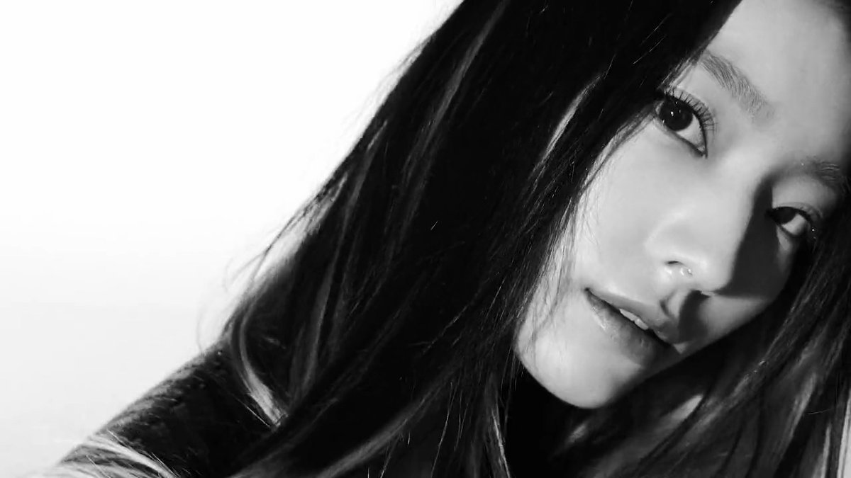 fromis_9 (프로미스나인) 1st Album [Unlock My World] 2023.06.05 6PM(KST) 🖤 #imagine Mood Film #이새롬 #LeeSaeRom #fromis_9 #프로미스나인 #Unlock_My_World #menow