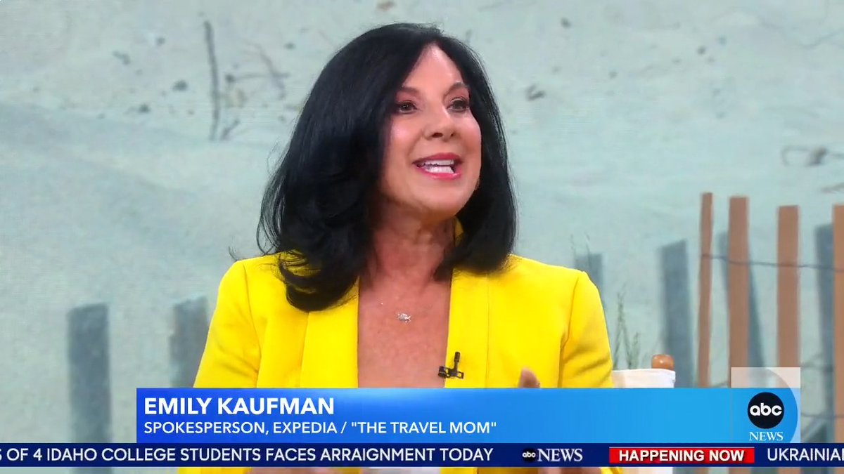 Planning a summer trip for your family? Our sponsor @expedia has launched their Family Travelers Hub and Emily Kaufman is sharing hacks that will make your trip one to remember. Find more info here: