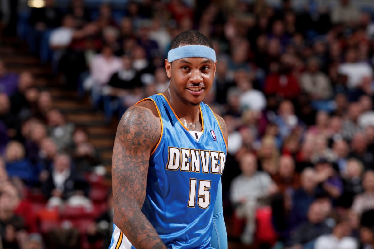 When Carmelo put up 33 POINTS IN ONE QUARTER 🔥 (via NBA UK)