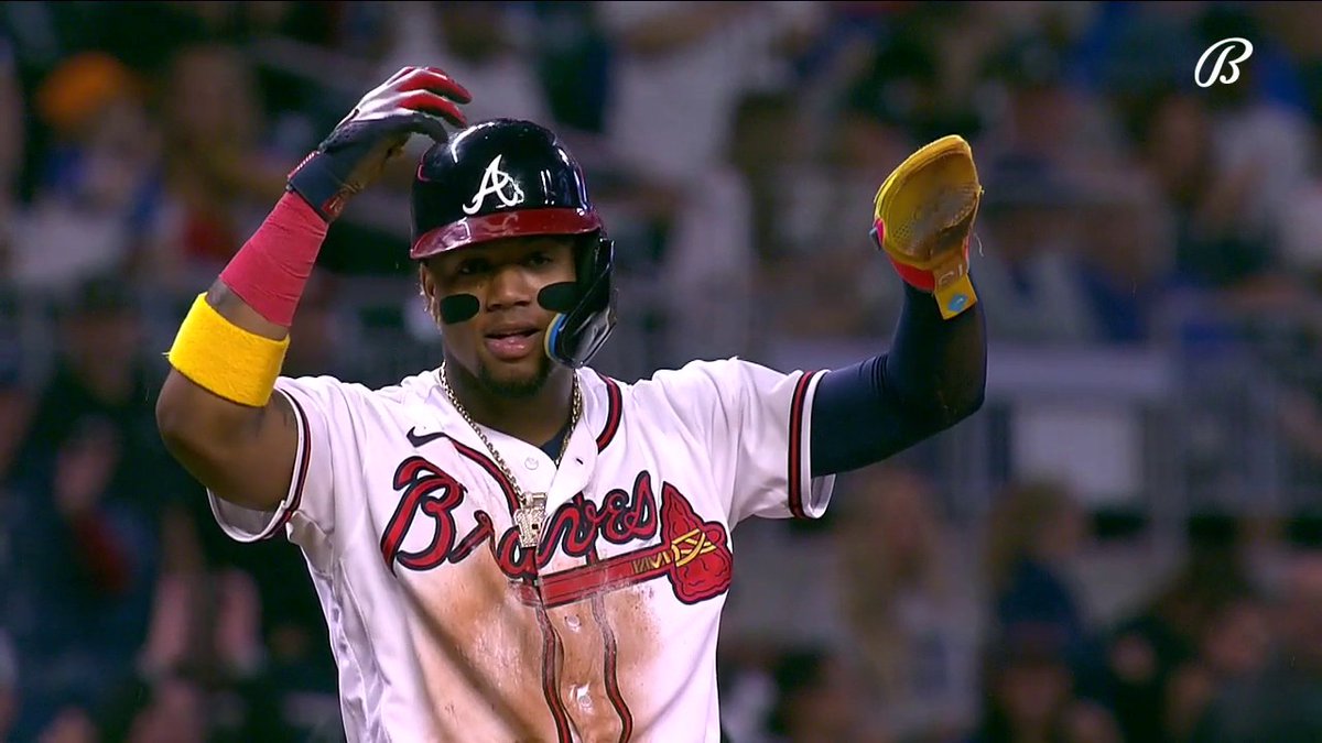 Ronald Acuña Jr. just stole a base ... 𝙖𝙛𝙩𝙚𝙧 𝙖 𝙬𝙖𝙡𝙠 👀