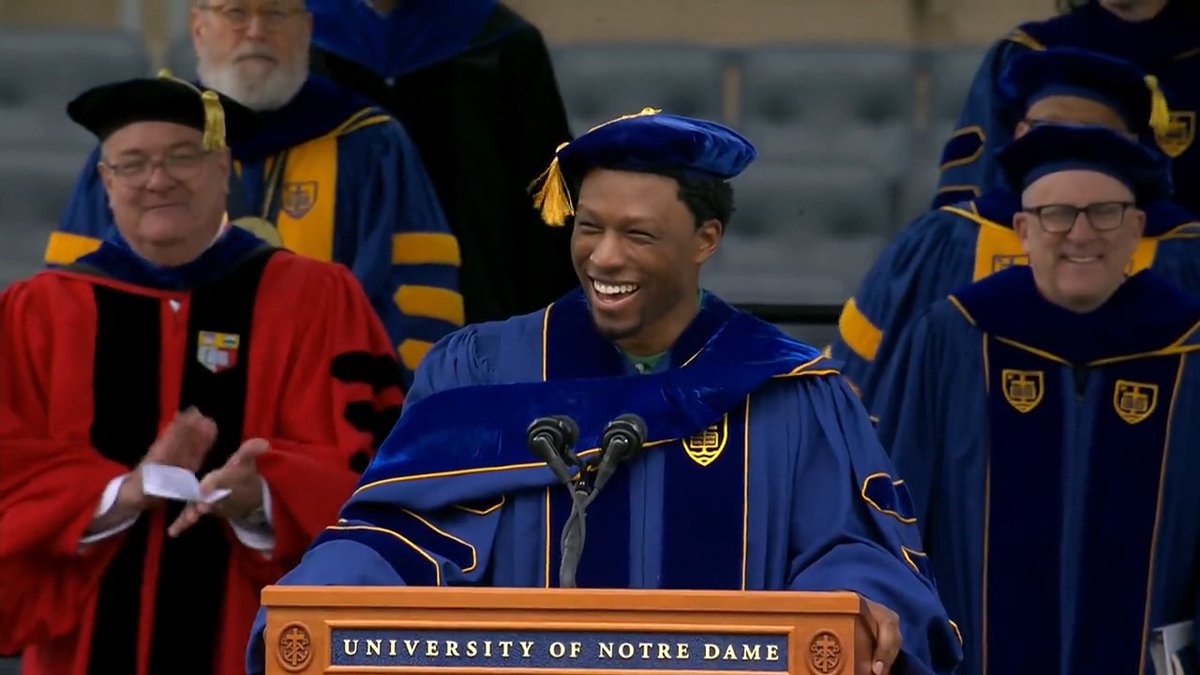 And our hearts forever ☘️ Dr. Emorja Roberson, the first African-American to receive a Doctor of Musical Arts in Choral Conducting from Notre Dame, beautifully sang the Alma Mater after receiving his degree at our Graduate School Commencement Ceremony on Saturday.