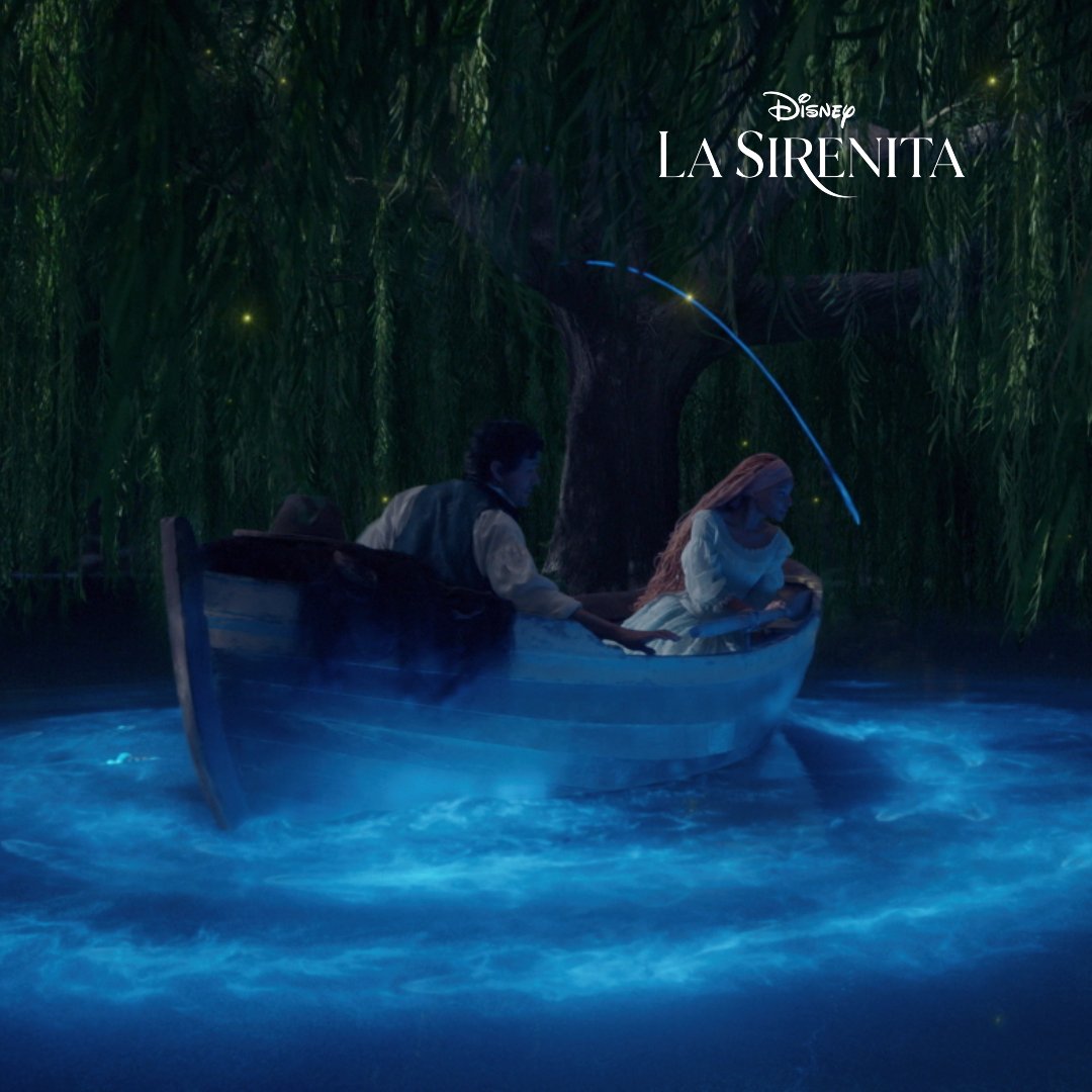 Bésala 🎶😍 Vive este y más momentos icónicos en #LaSirenita, la nueva película de Disney. Ahora, solo en cines.