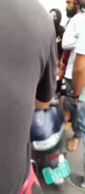 बिस्तर पर कुफ्फार के साथ वीडियो बनाएगी कोई समस्या नही लेकिन जब पकड़ में आती है तो मुह से कुतिया की तरह भौकना शुरू कर देती है , अरे आपा खूब कुफ्फारो के साथ मौज-मस्ती करो , लेकिन ये हिजाब , बुर्खे का अपने नंगापन का सहारे के लिए यूज मत करो.... कल्पना होटल राजापार्क जयपुर......
