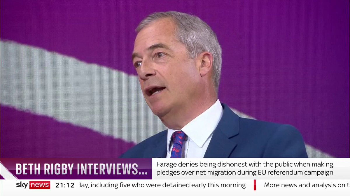 "If they put me in charge of it, I would have got it down to 50,000 a year, no question about it." Nigel Farage MP insists that he would have met his 2016 pledge to cut net migration down in the UK. #Rigby 📺 Sky 501, Virgin 602, Freeview 233 and YouTube
