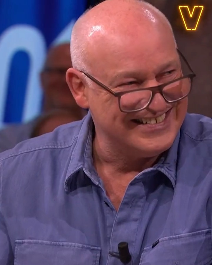 Renรฉ gaat stuk om betekenis nieuwe logo RTL: 'Het zijn gewoon drie blokjes!' ๐๐ #vandaaginside