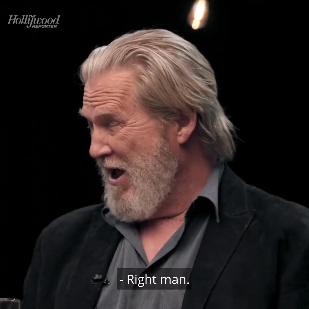 #TheLastOfUs star Pedro Pascal and Jeff Bridges bond over "the original video game adaptation," #Tron