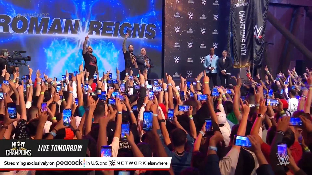 ☝️☝️☝️ Roman Reigns and Solo have arrived. Paul Heyman #WWENOC