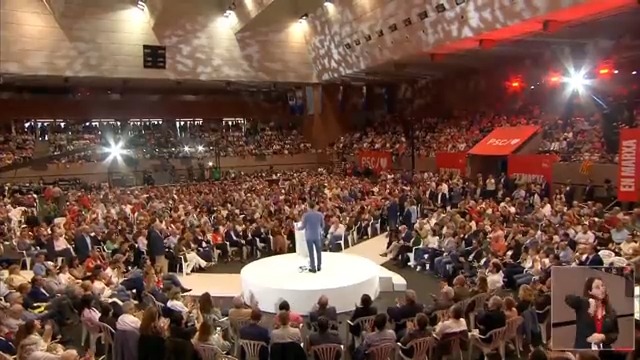 Votar importa. Gracias al voto hemos revalorizado las pensiones, hemos subido el SMI y hemos construido hospitales públicos. Pido el voto para el PSOE porque cuanto más fuertes estemos, más fuerte está el Estado del bienestar. #LoQueVotasImporta