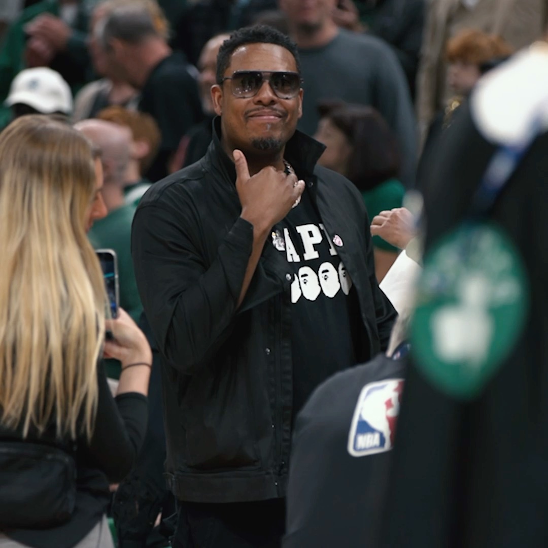 .Paul Pierce was hyped on the mic last night 🎙️