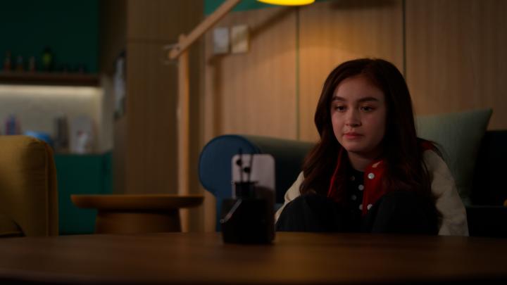 the moment Kitty tells her dad she has feelings for Yuri 🥹 🥹 🥹