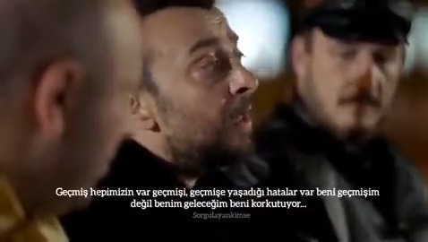 "Geleceğin sonsuz olasılıkları ölesiye korkutuyor insanı..."