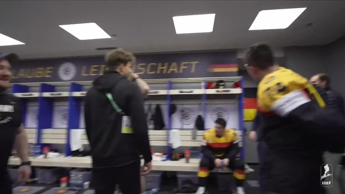 Things that make you jump up and down like this🙌🫂🥰 Deutscher Eishockey-Bund #IIHFWorlds