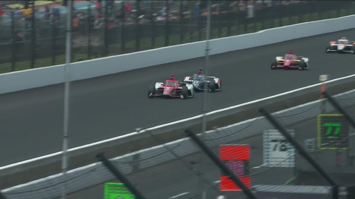 .Santino Ferrucci and AJ Foyt Racing TO THE LEAD. 40 laps to go. WATCH LIVE: NBC & Peacock #INDYCAR // #Indy500