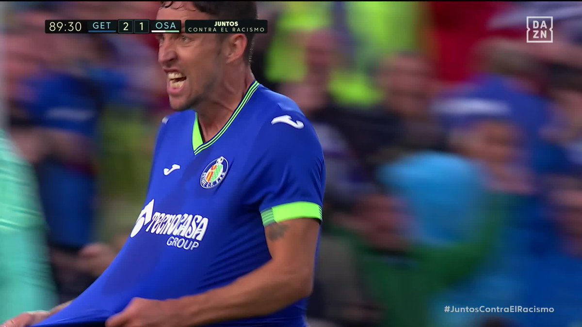 Me MATA, me da la VIDA 💙💙💙 Un hombre que siente el Getafe C.F. como pocos, un héroe azulón para acercar la salvación ¡Don mata poniendo patas arriba el Coliseum! 🔥🔥🔥 #LaLigaEnDAZN ⚽