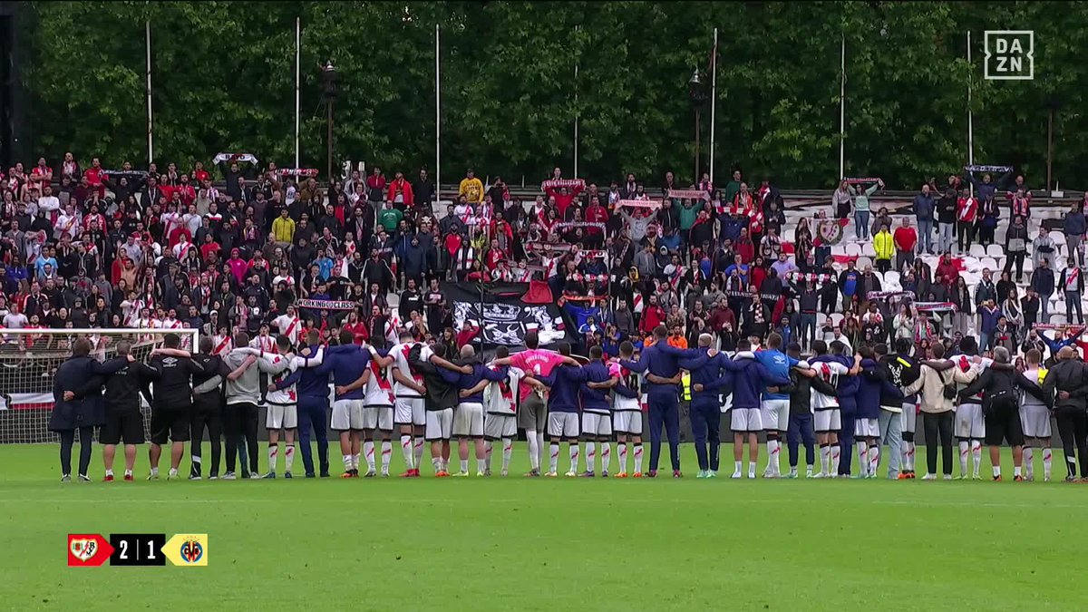El último 'La vida pirata, la vida mejor' de Andoni Iraola en Vallecas 🔊 El Rayo Vallecano y Vallecas siempre será su casa ❤️ #LaLigaEnDAZN ⚽