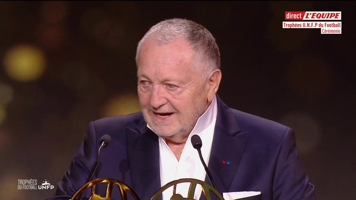 💬 L'hommage de Karim Benzema à Jean-Michel Aulas Suivez en direct et en clair la cérémonie sur la chaine L'Equipe : #TropheesUNFP
