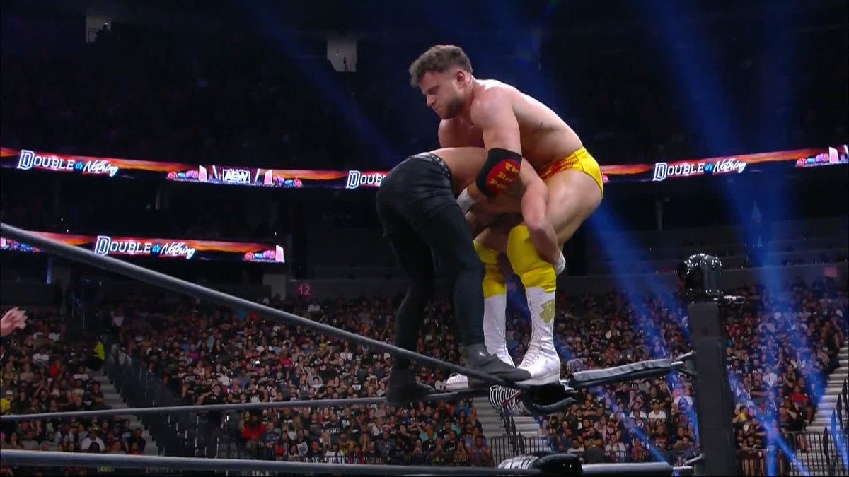 .Maxwell Jacob Friedman™️ with a huge powerbomb from the top to DARBY ALLIN! Order #AEWDoN LIVE on PPV right now! 🇺🇸: 🌐: