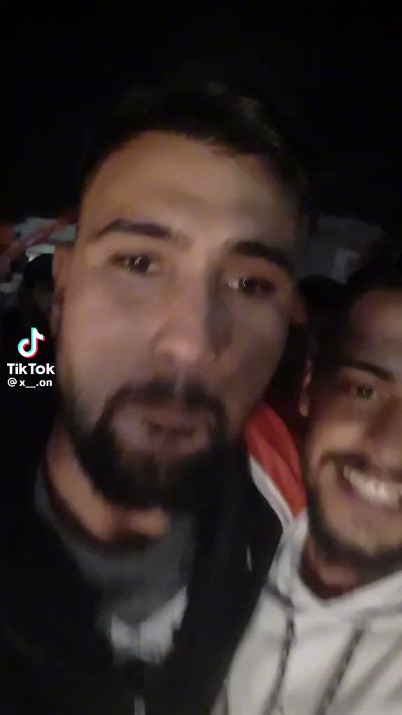 Seçimin galipleri çılgınca zaferlerini kutluyor. “Bay bay Kemal Suriyeliler gitmiyor sen gidiyorsun.” Ülkemizde açılan Suriye bayrakları, Afganistan bayrakları, Pakistan bayrakları, yarın bunun karşılığı toprağı bizim ülkemizden isteyecekler. İşte seçimin kazananları bunlar.