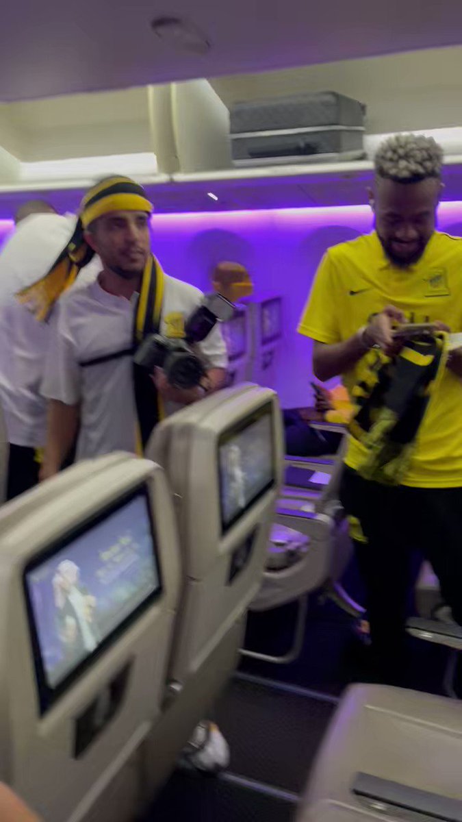 يا نادي الأبطال من مثلك صمد ..💛🏆