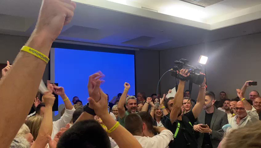 🚀 Moltes, moltes i moltes gràcies a les 3.779 persones que ens heu fet confiança, amb una majoria històrica de 12 regidories, per continuar transformant Deltebre en positiu, i que vau convertir Enlairem amb l’únic partit que ha augmentat amb nombre de vots. Davant la mentida i la destrucció d’aquestes setmanes, ha vençut la llum, el color, l’esperança i els fets! En definitiva, ha vençut Deltebre! Continuem #Enlairant!