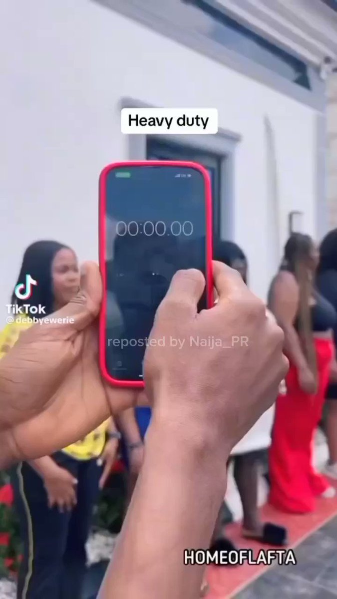 I have finally seen the challenge I can participate in.😂😂😭